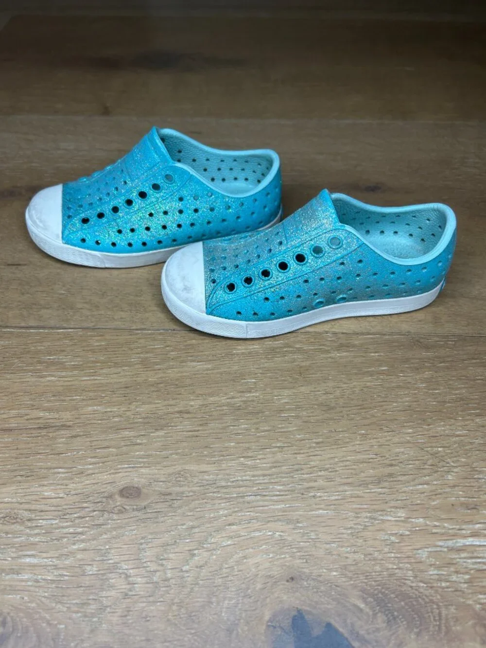 Native Jefferson Kids Glitter Slip On Shoes Turquoise Blue Size C8